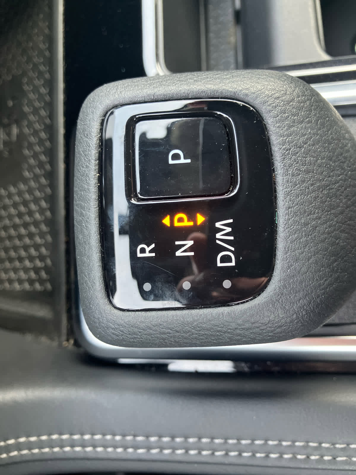 Used 2023 Nissan Pathfinder Platinum w/ Cargo Package image 34