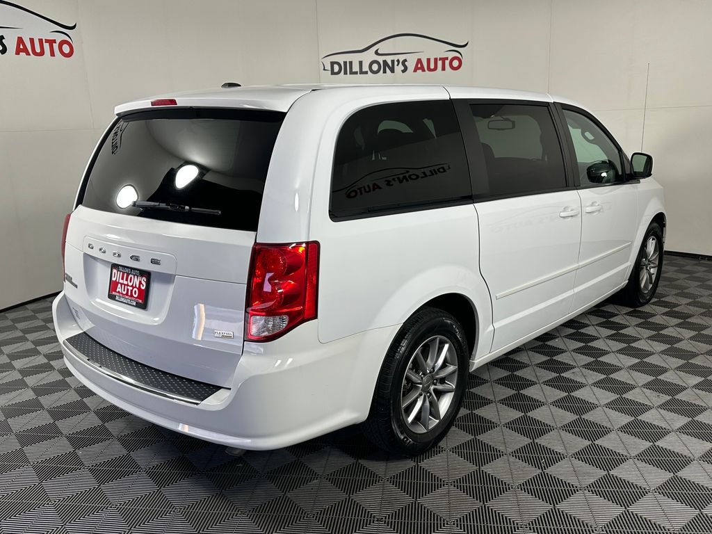 Used 2016 Dodge Grand Caravan SE FWD image 8