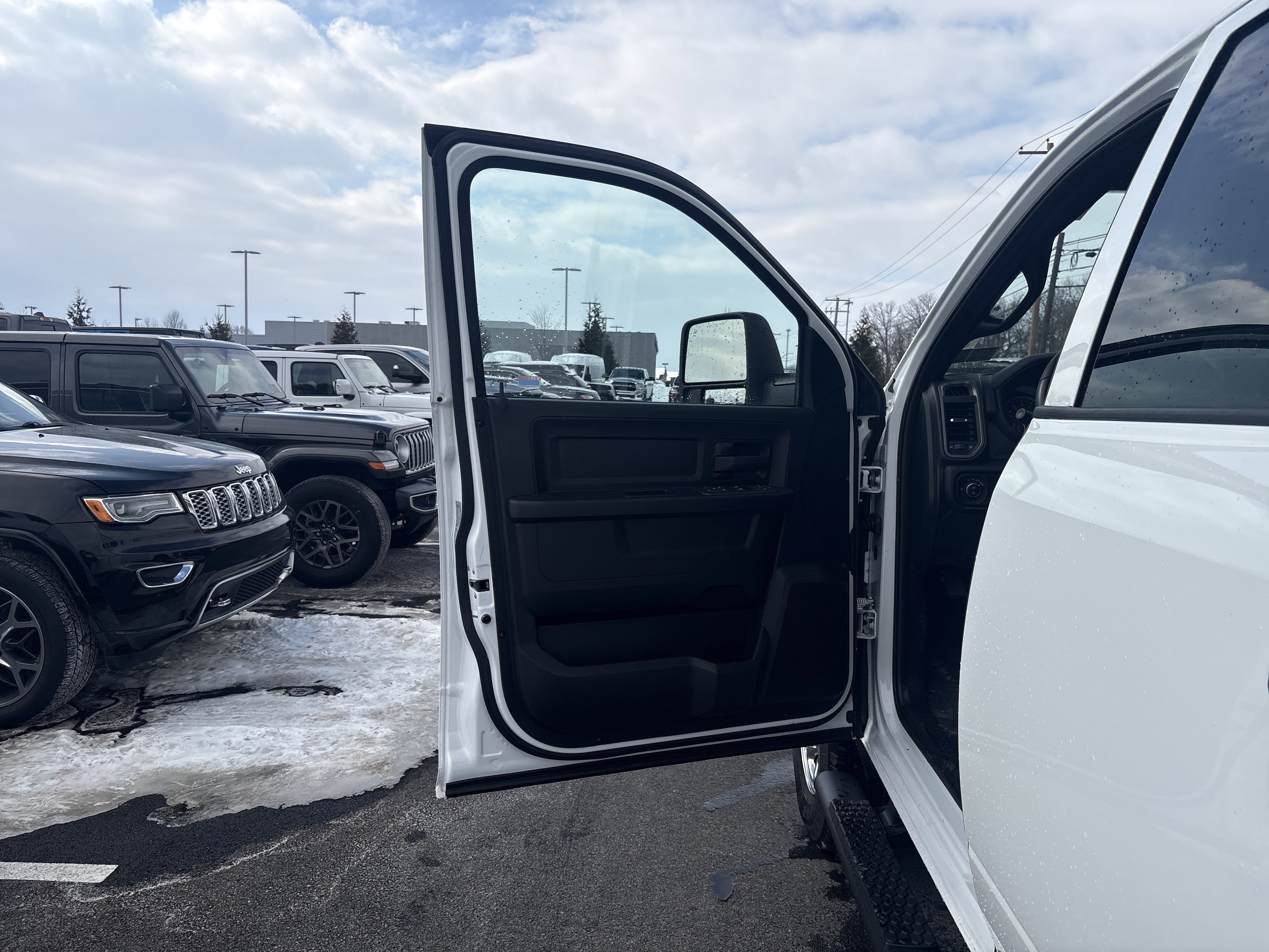 New 2025 RAM 2500 Tradesman AWD/4WD image 12