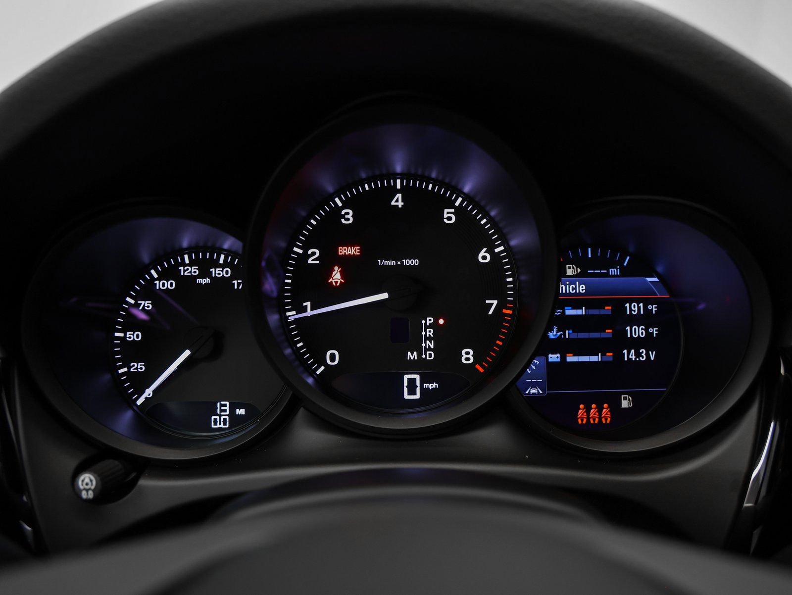 Certified 2025 Porsche Macan image 28