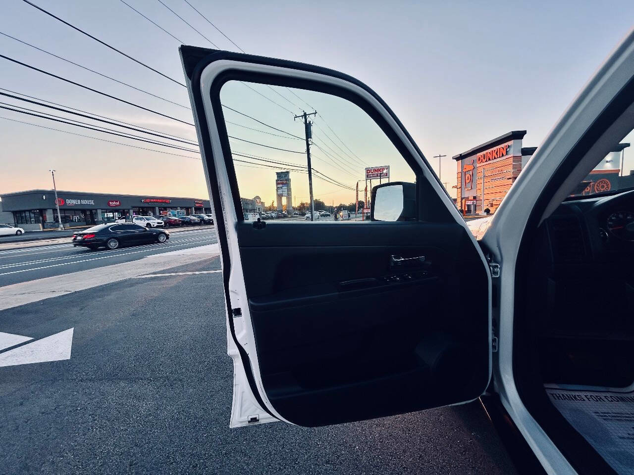 Used 2012 Jeep Liberty Sport image 19