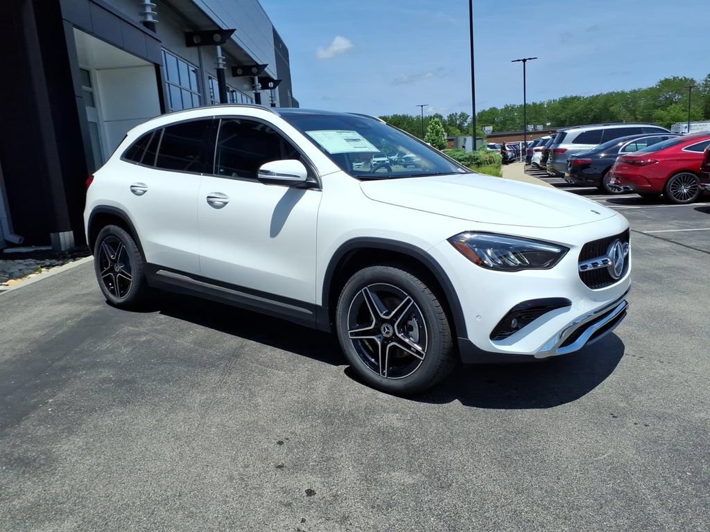 New 2026 Mercedes-Benz GLA 250 4MATIC image 9