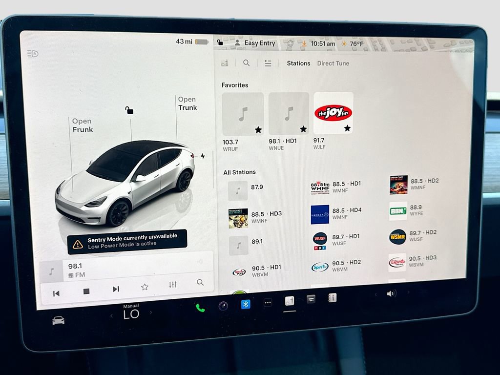 Used 2023 Tesla Model Y Long Range image 32