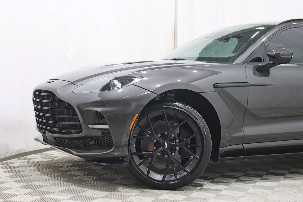 Used 2025 Aston Martin DBX 707 AWD/4WD image 6