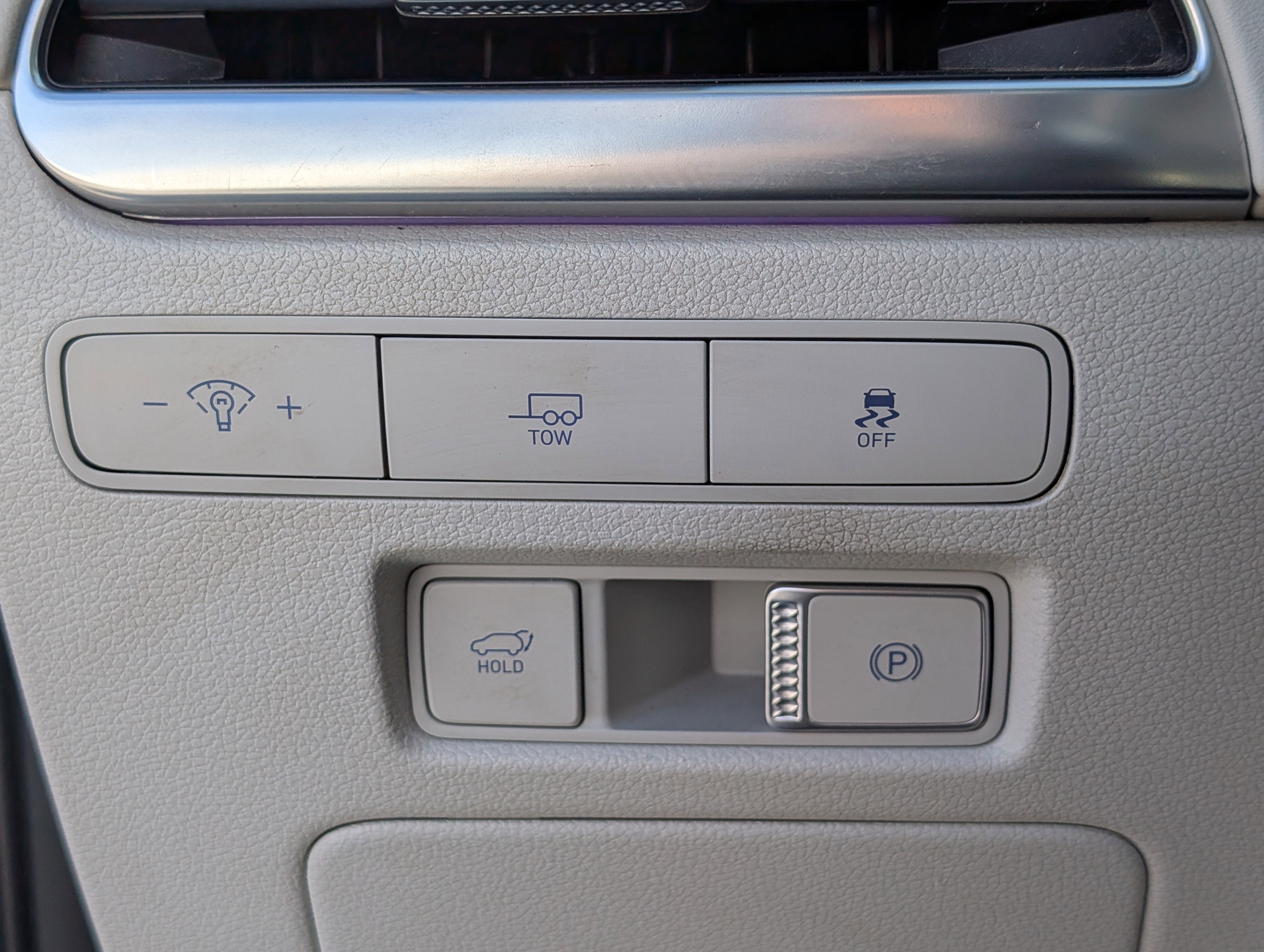 Used 2024 Hyundai Palisade Calligraphy image 24