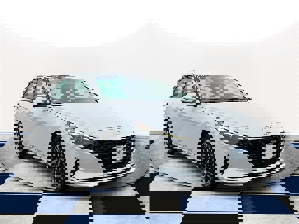 Certified 2023 Hyundai Elantra SEL w/ Convenience Package