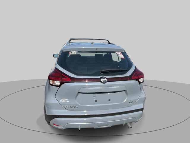 Used 2024 Nissan Kicks SV w/ Exterior Package FWD image 3
