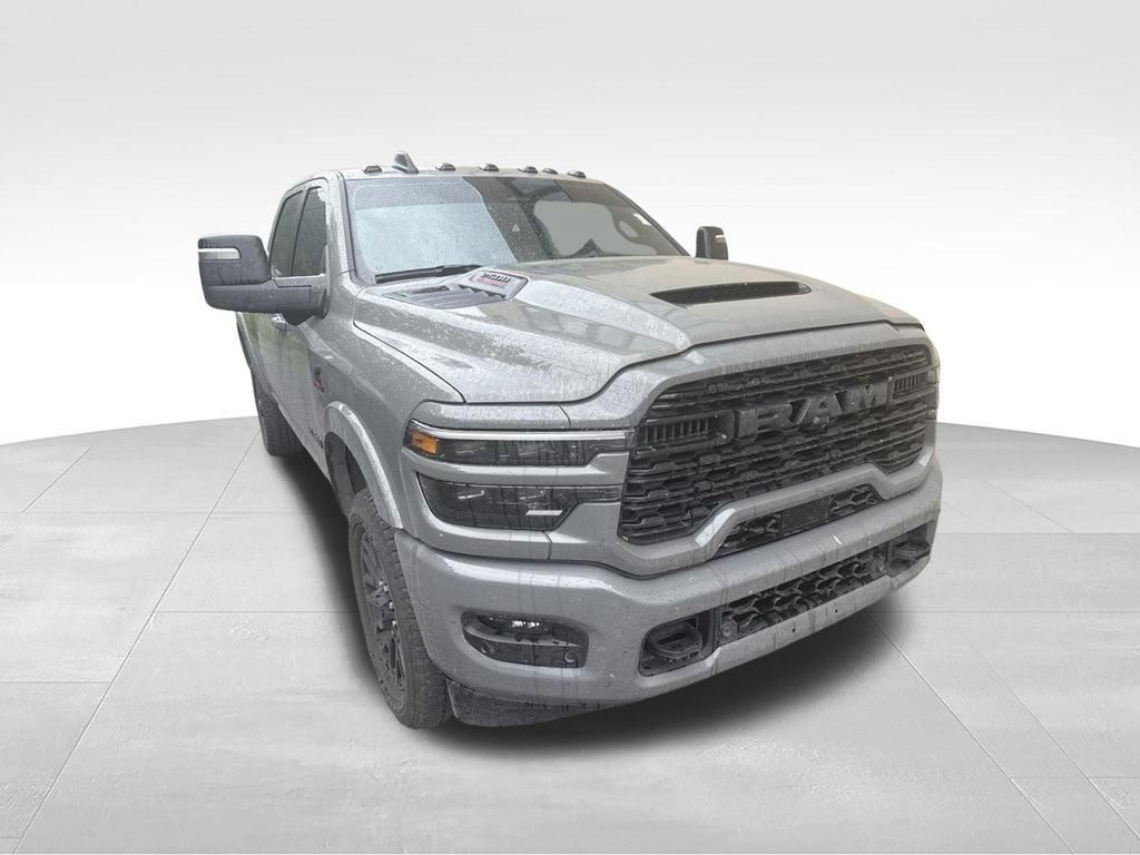 Used 2025 RAM 2500 Limited AWD/4WD image 4