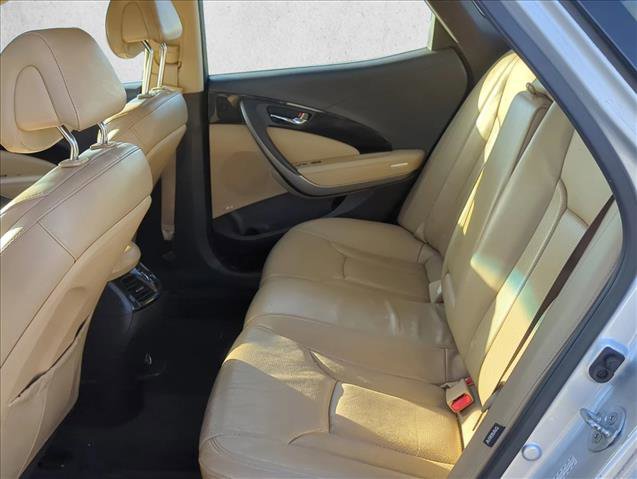 Used 2015 Hyundai Azera image 26