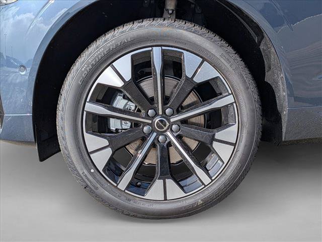 Certified 2026 Volvo XC60 B5 Plus w/ Protection Package Premier AWD/4WD image 25