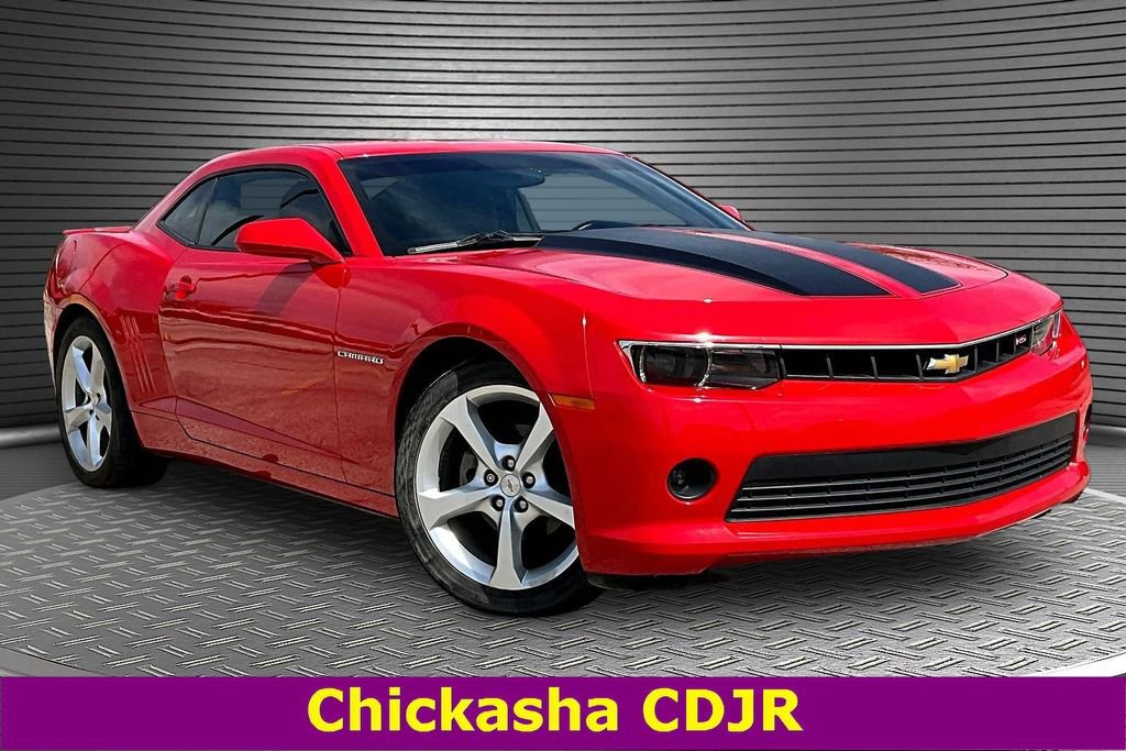Used 2015 Chevrolet Camaro LT w/ RS Package image 3