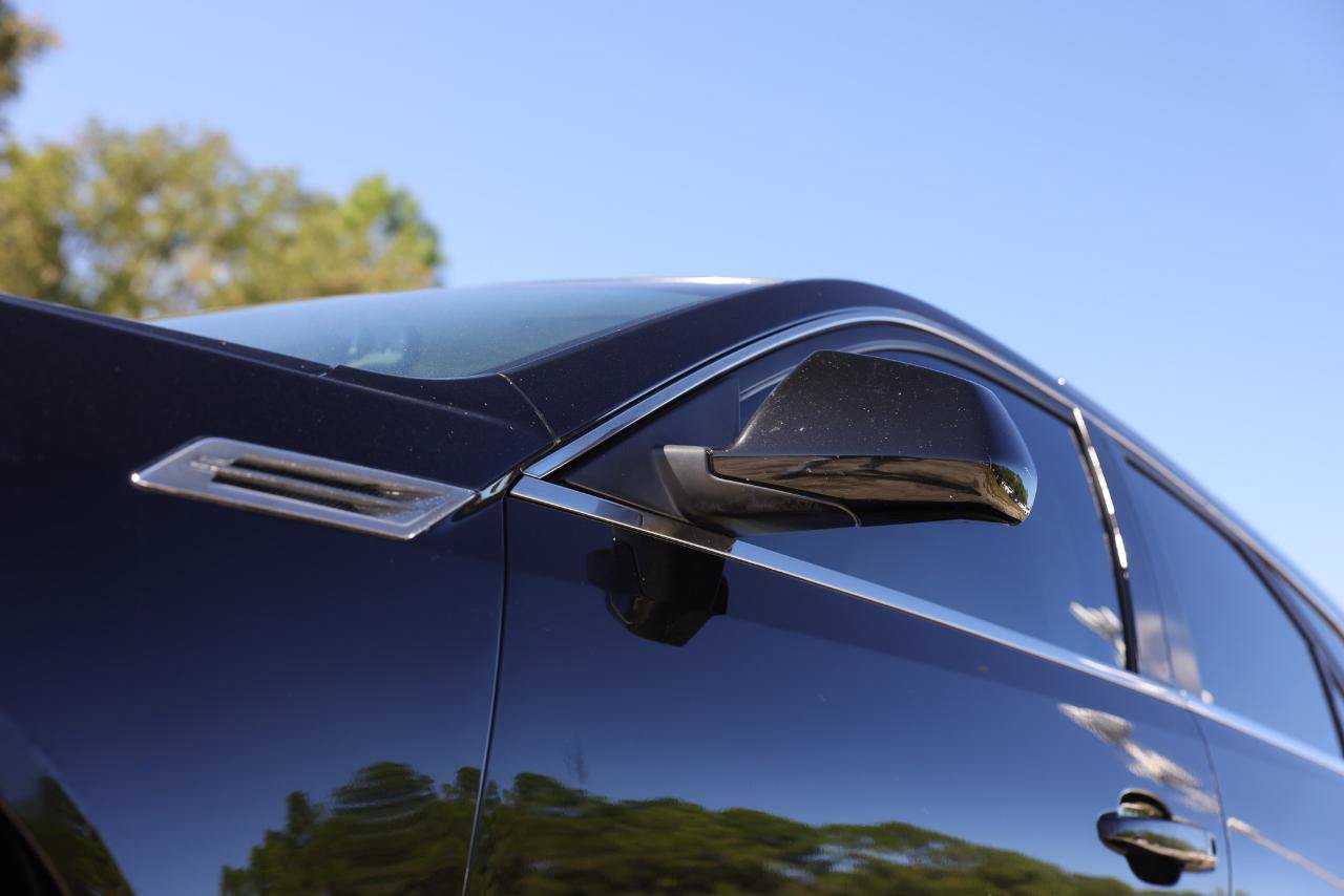 Used 2010 Cadillac CTS Performance RWD image 37