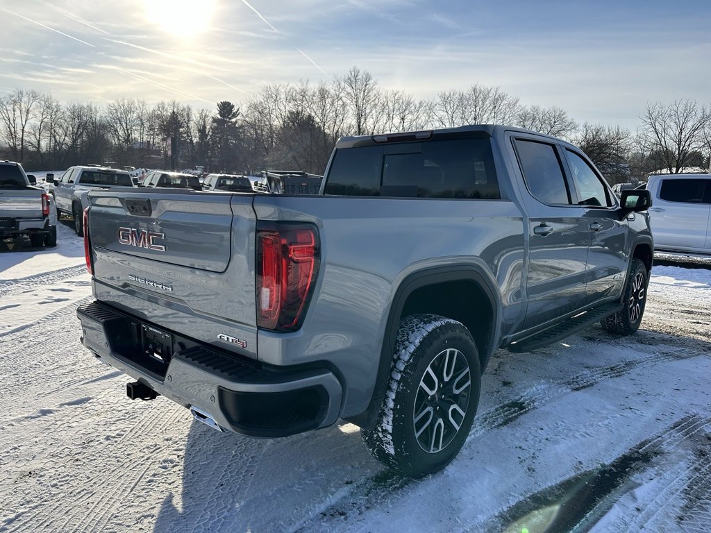 Used 2025 GMC Sierra 1500 AT4 w/ AT4 Premium Package image 5