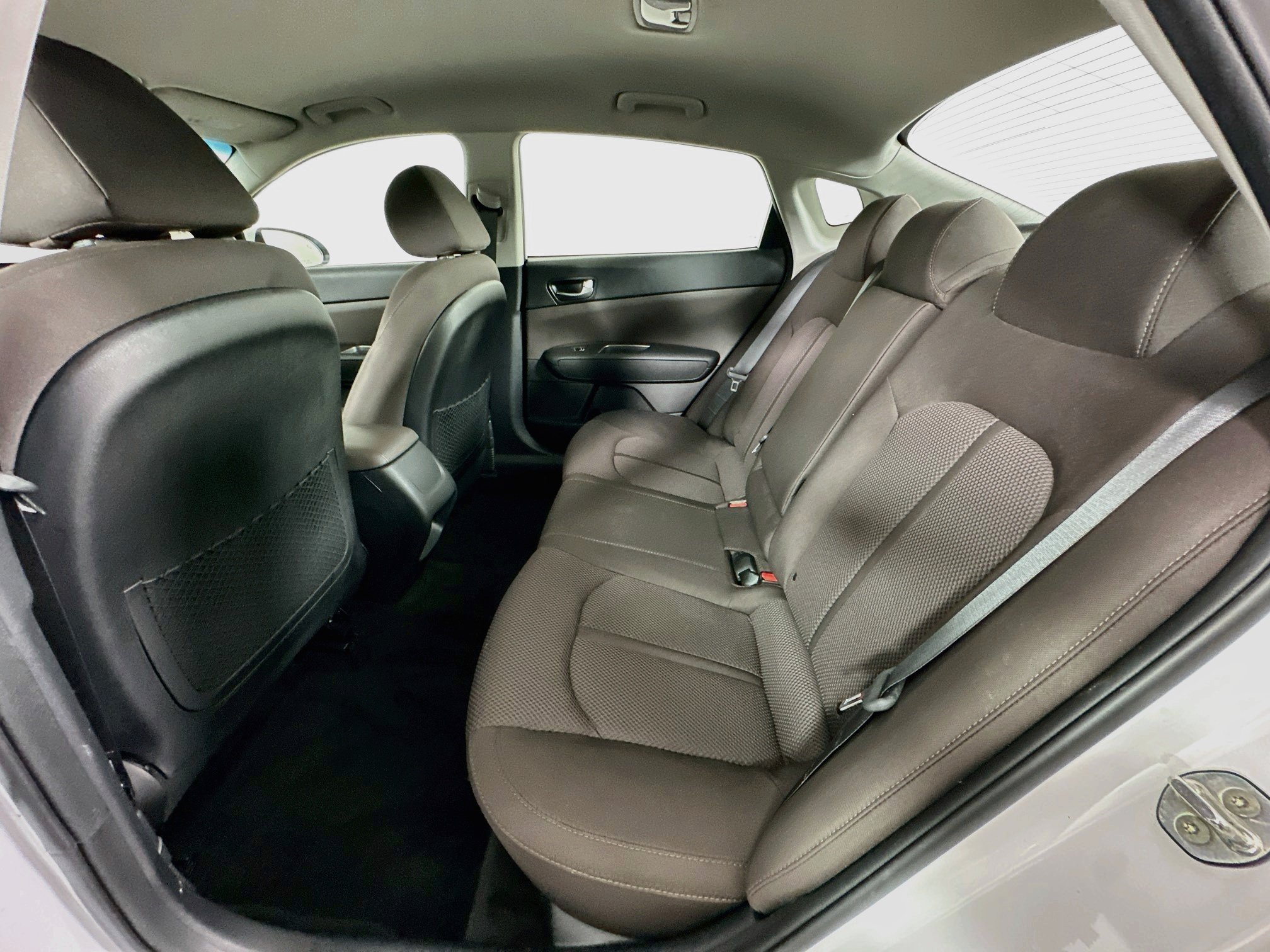 Used 2020 Kia Optima LX FWD image 26