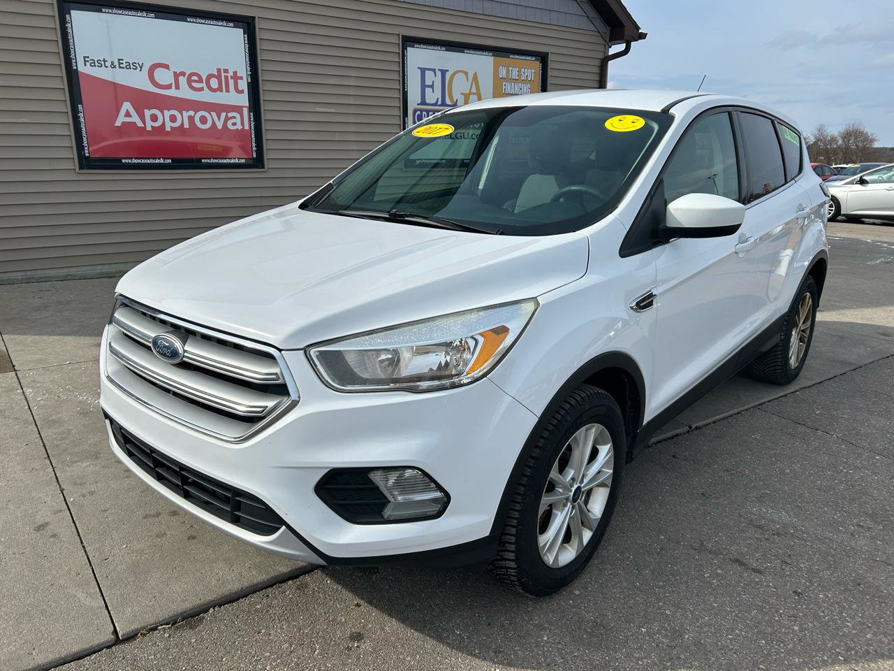 Used 2017 Ford Escape SE