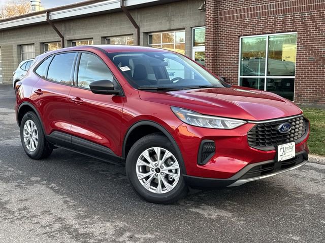 New 2025 Ford Escape Active w/ Cold Weather Package