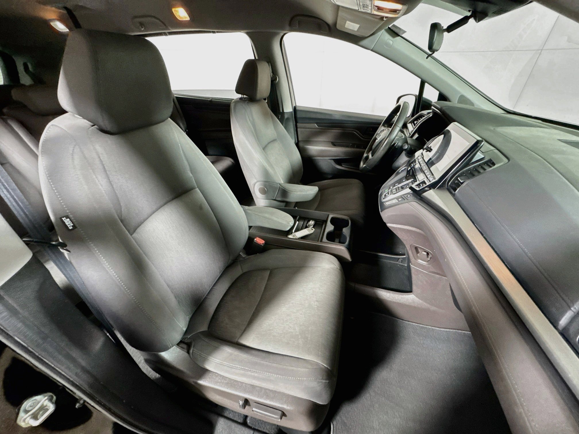 Used 2020 Honda Odyssey EX image 27
