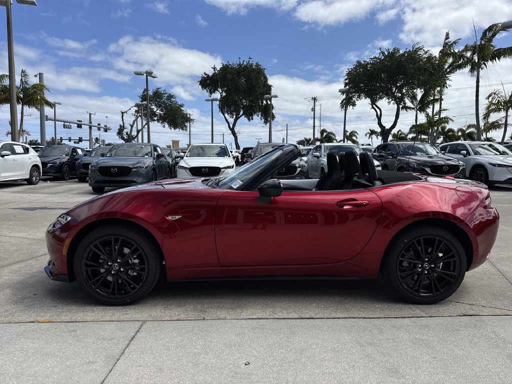New 2026 MAZDA MX-5 Miata Club w/ Interior Package RWD image 27