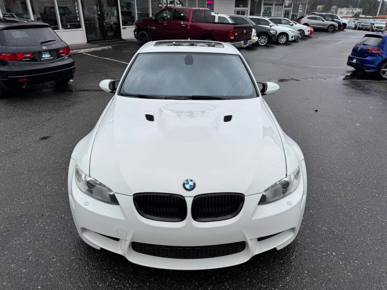 Used 2011 BMW M3 Sedan image 12