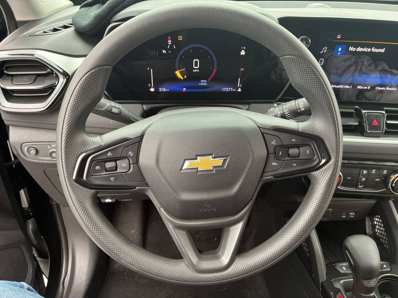 Used 2025 Chevrolet TrailBlazer LT image 25