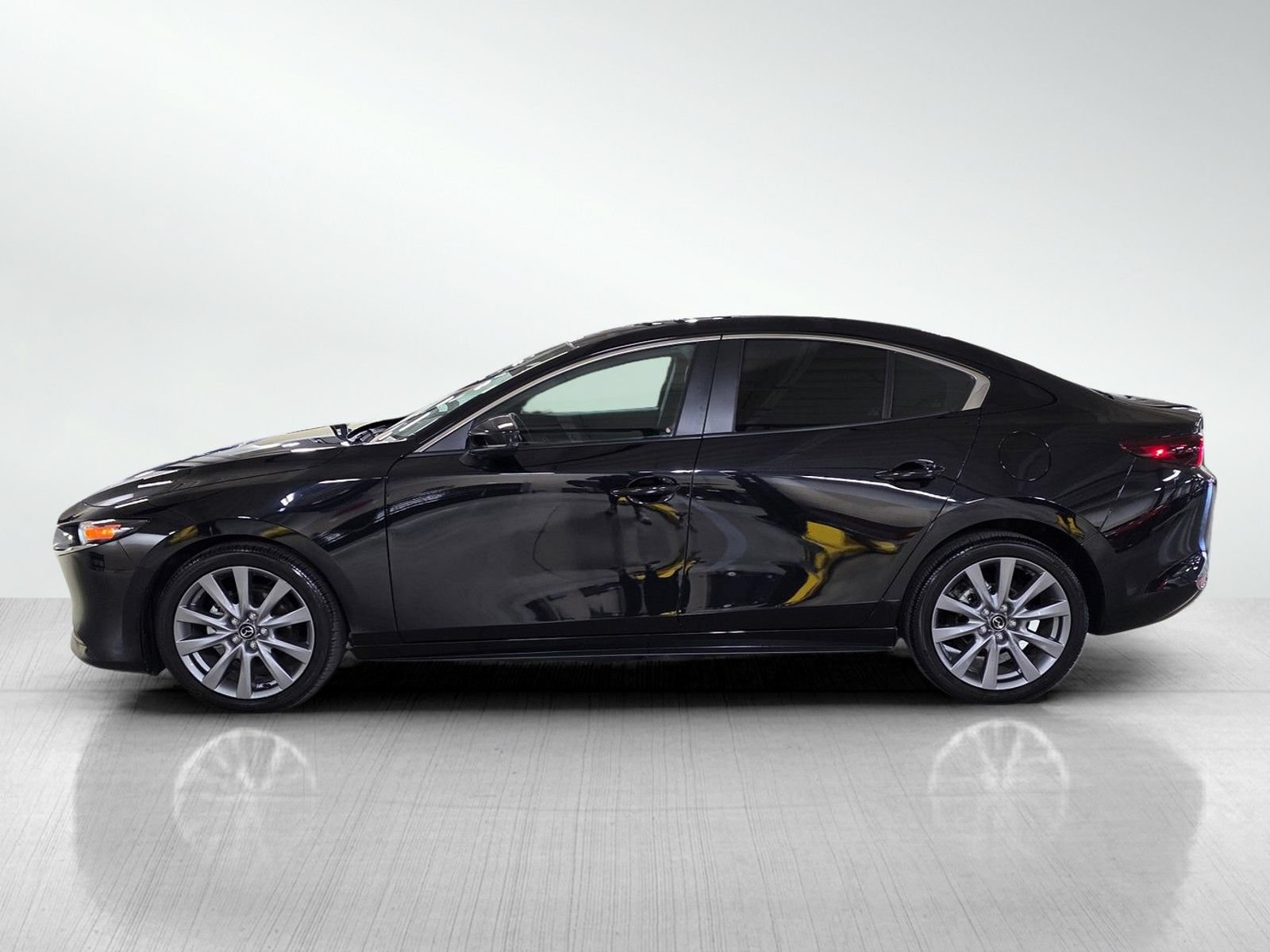 Used 2025 MAZDA MAZDA3 s FWD image 4