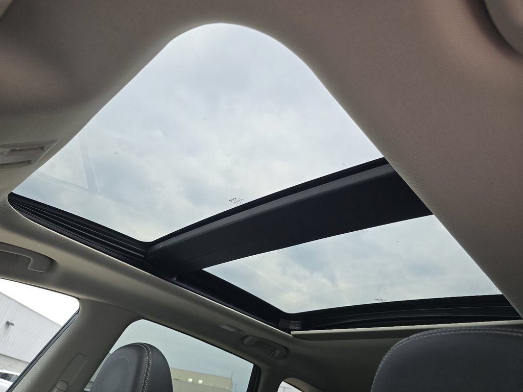 Used 2021 Nissan Murano SL w/ SL Moonroof Package AWD/4WD image 3