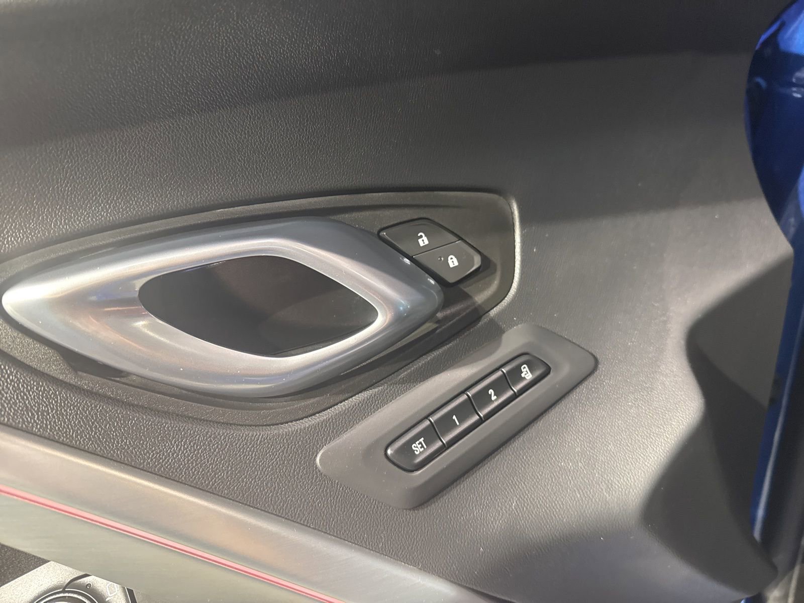 Used 2022 Chevrolet Camaro ZL1 image 17