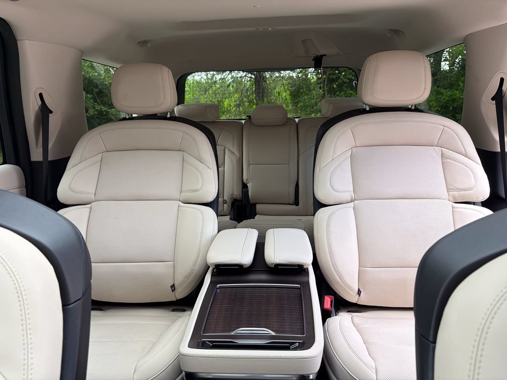 New 2027 Lincoln Navigator Reserve AWD/4WD image 57