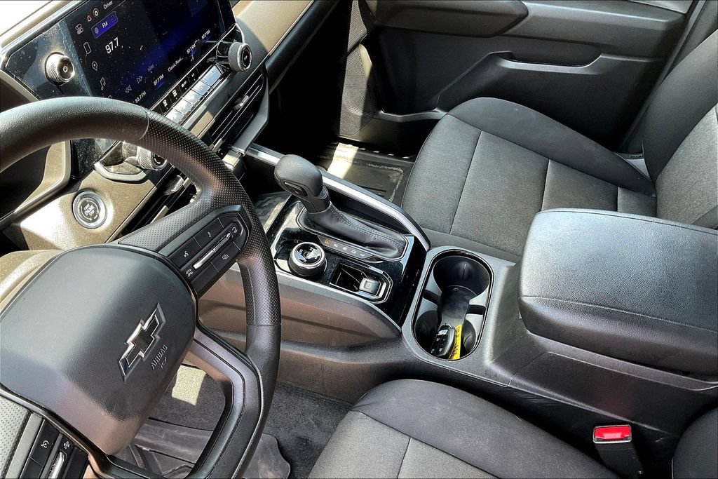 Used 2024 Chevrolet Colorado Trail Boss w/ Safety Package AWD/4WD image 9