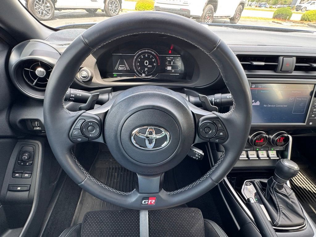 Used 2024 Toyota GR86 Premium image 19