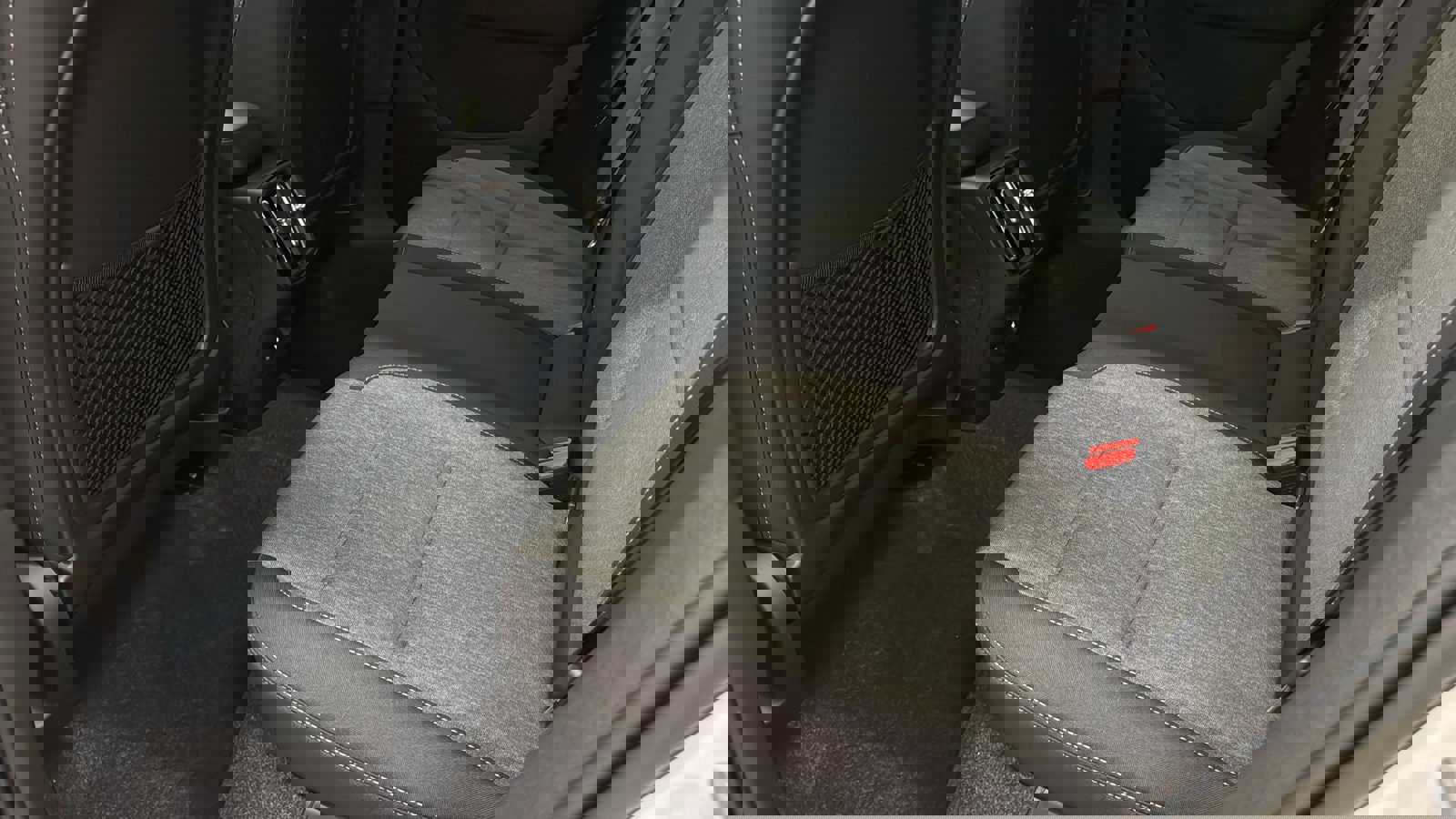 Used 2026 Volvo XC40 B5 Core w/ Climate Package image 26