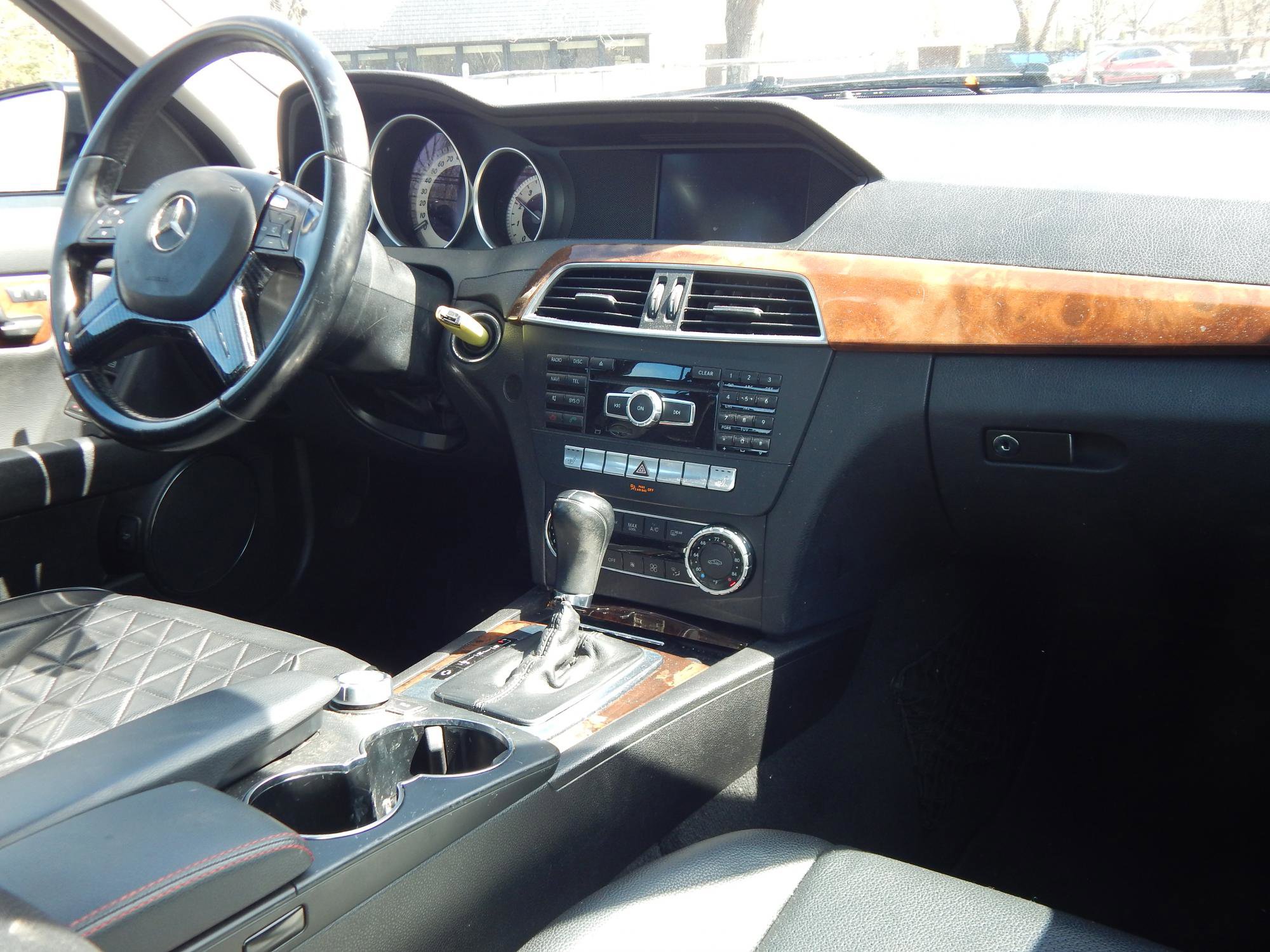 Used 2012 Mercedes-Benz C 300 SEDAN 4-DR image 14