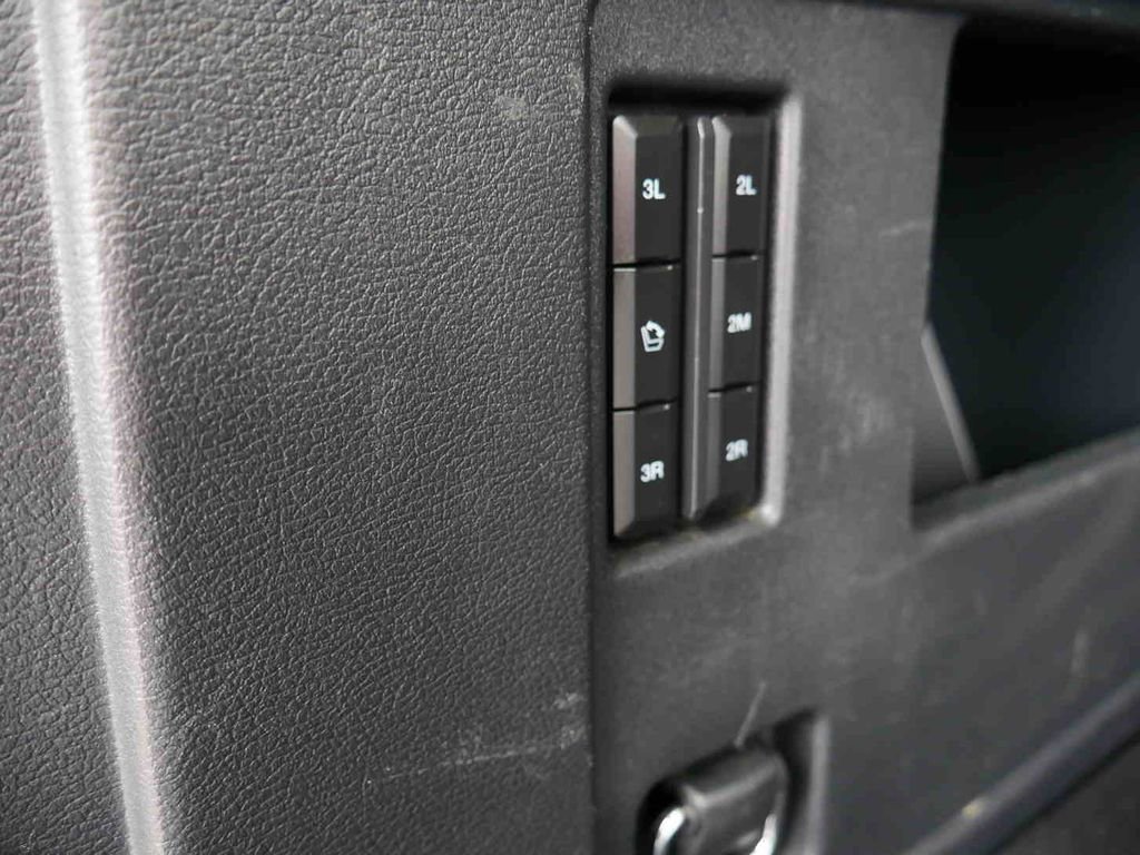 Used 2024 Ford Expedition Max XLT AWD/4WD image 11