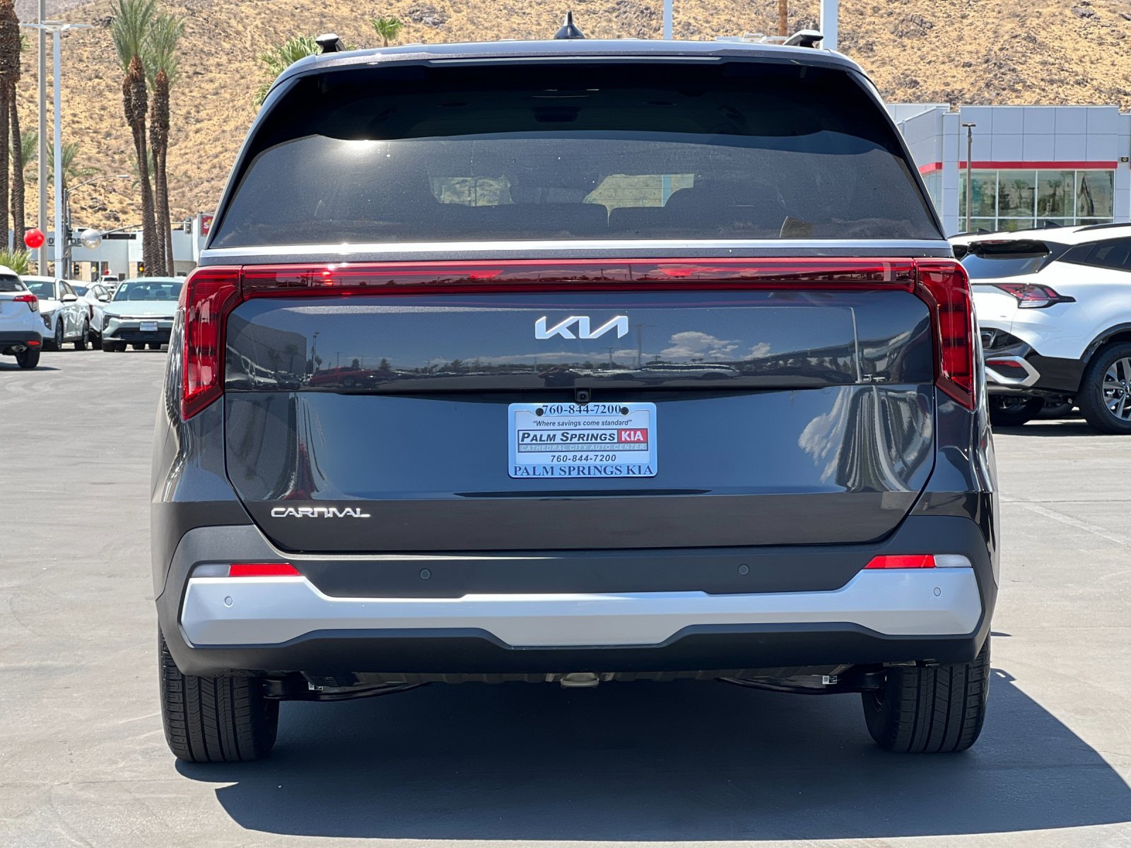 New 2026 Kia Carnival EX image 4