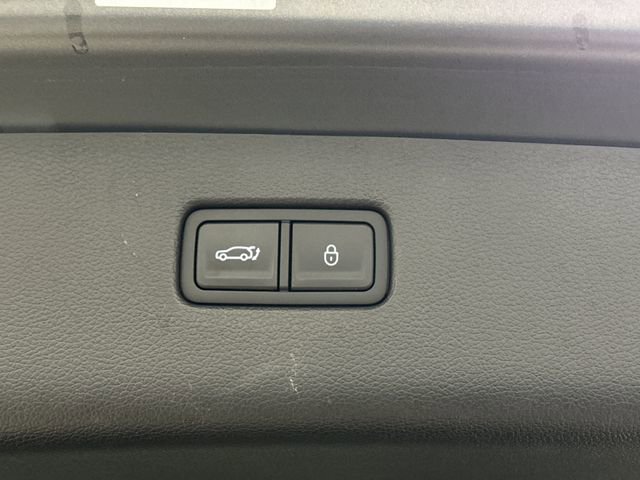 Used 2025 Genesis GV80 2.5T Advanced image 16