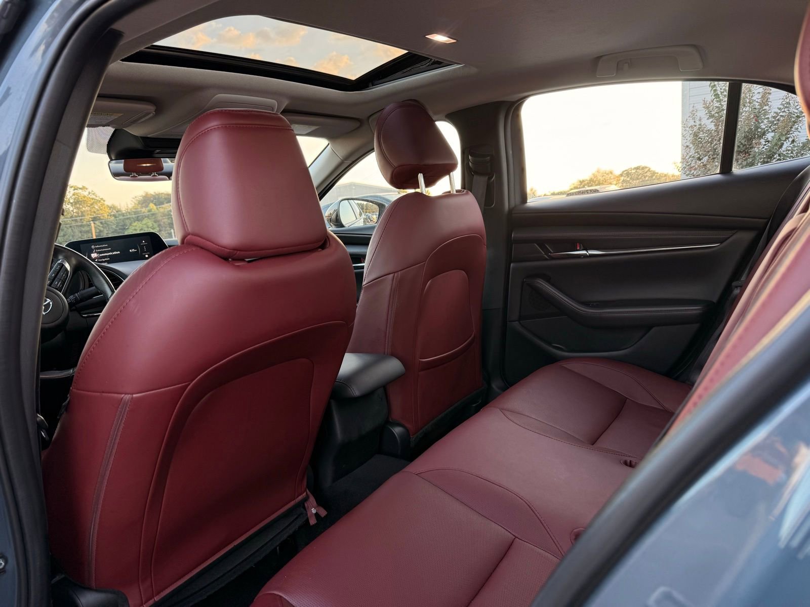 Used 2024 MAZDA MAZDA3 s image 15