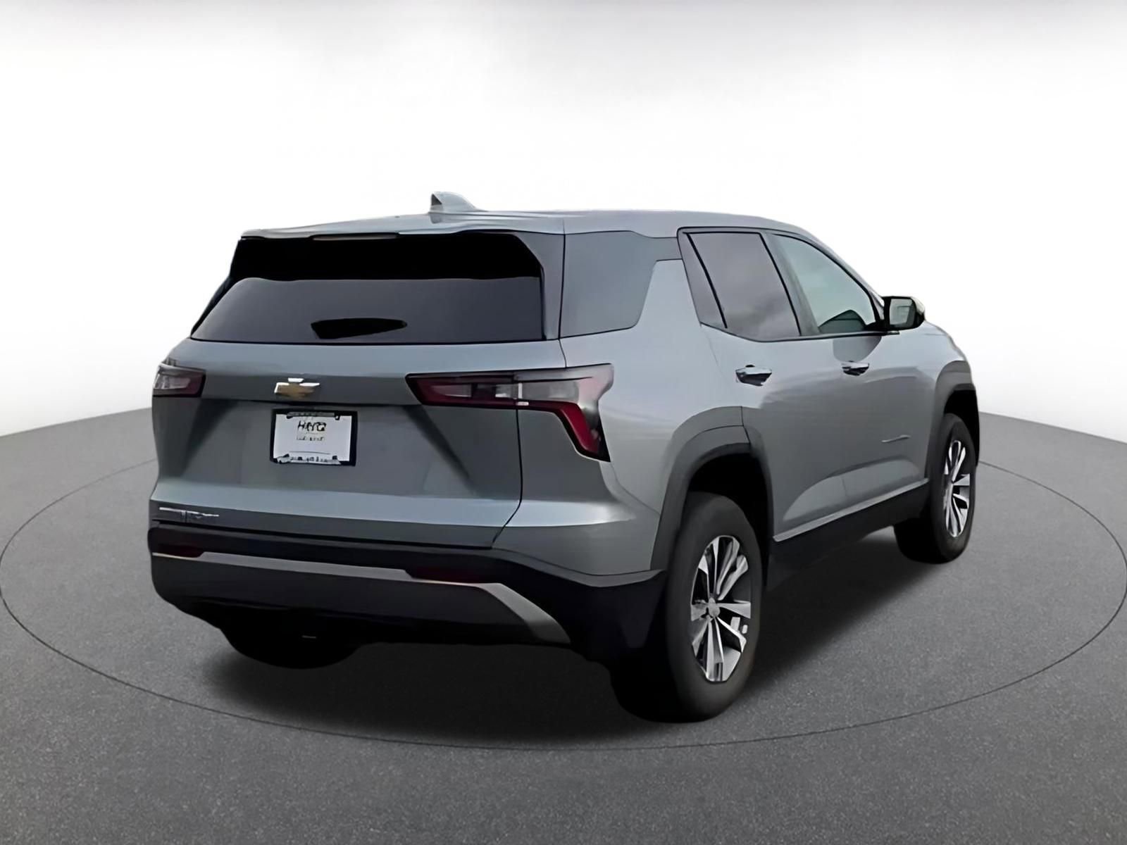 Used 2025 Chevrolet Equinox LT image 14