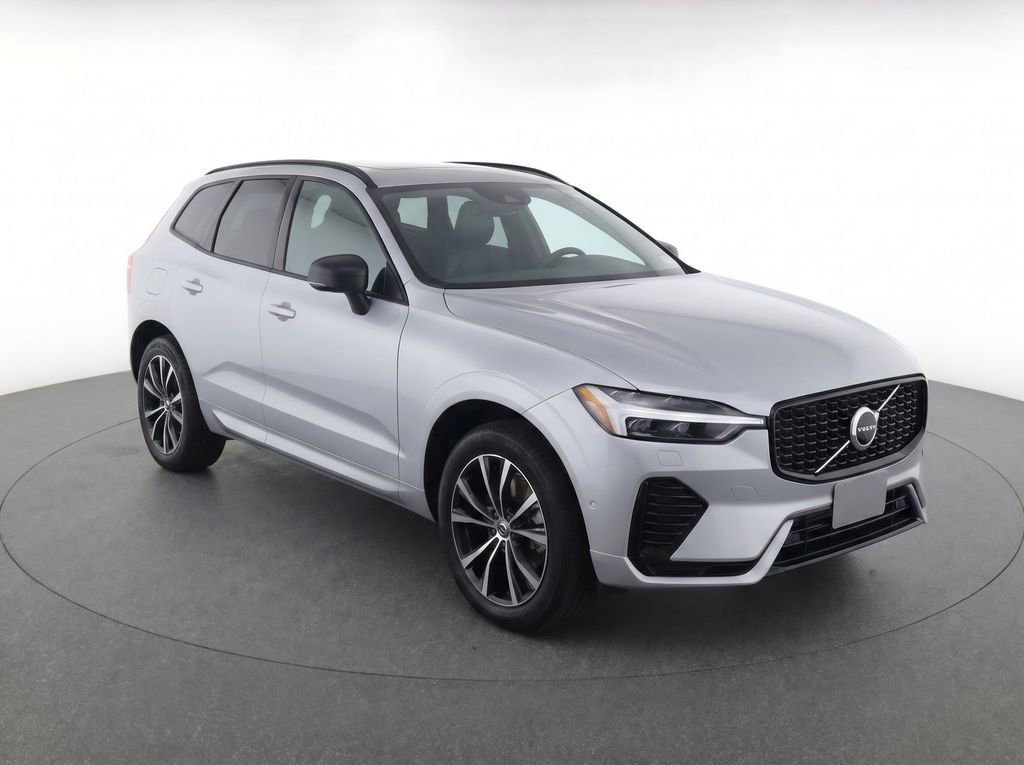 Used 2024 Volvo XC60 B5 Plus w/ Protection Package Premier AWD/4WD image 2