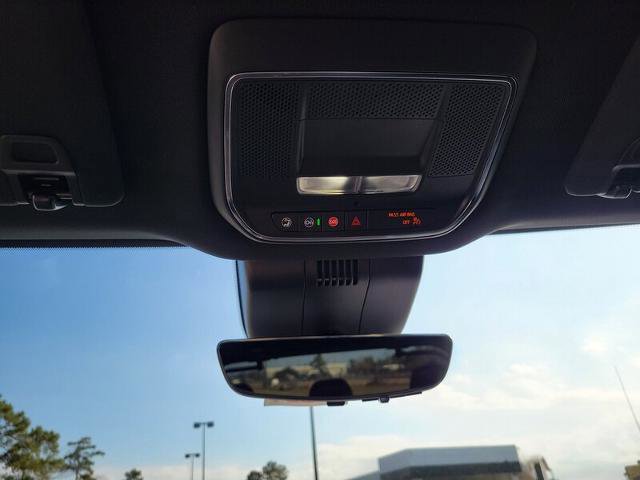 New 2025 GMC Sierra EV Denali image 21