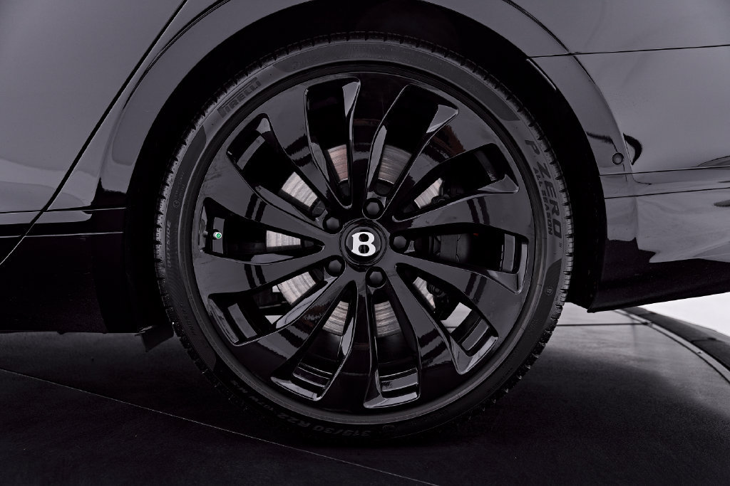 Used 2023 Bentley Flying Spur V8 AWD/4WD image 27