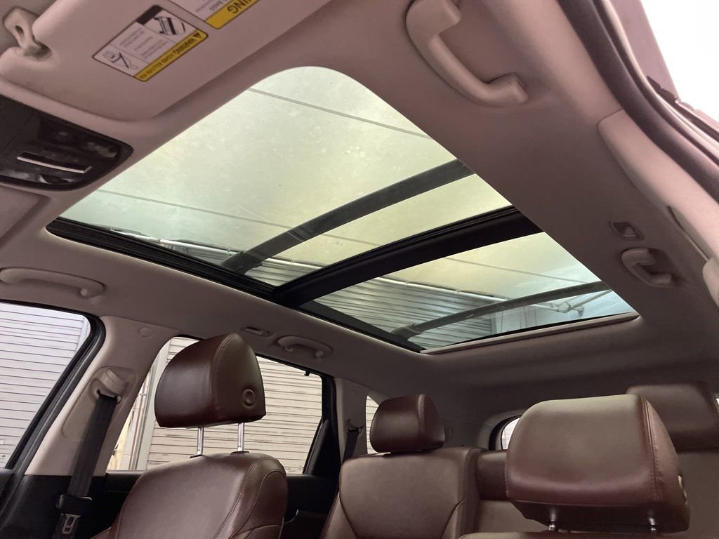 Used 2019 Kia Sorento SX w/ SX Touring Package image 19