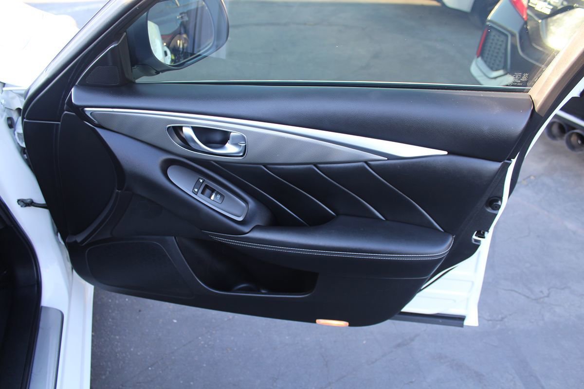 Used 2015 INFINITI Q50 w/ Moonroof Package RWD image 20