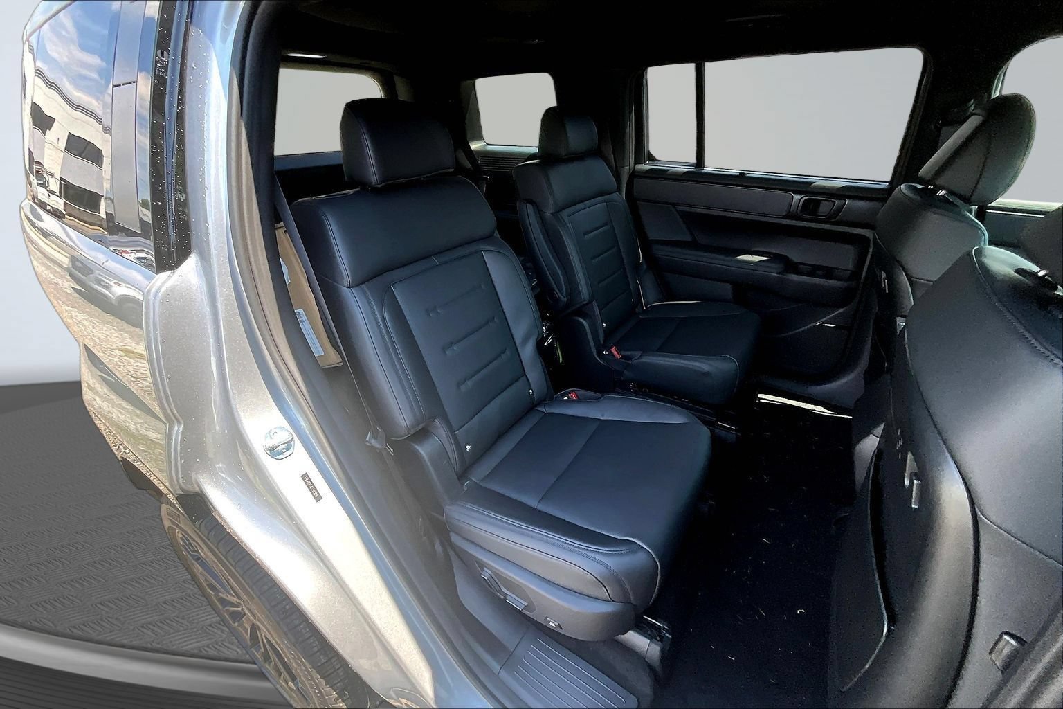 New 2026 Hyundai Santa Fe Calligraphy FWD image 10