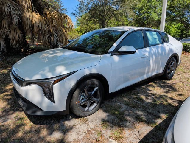 New 2026 Kia K4 FWD image 6