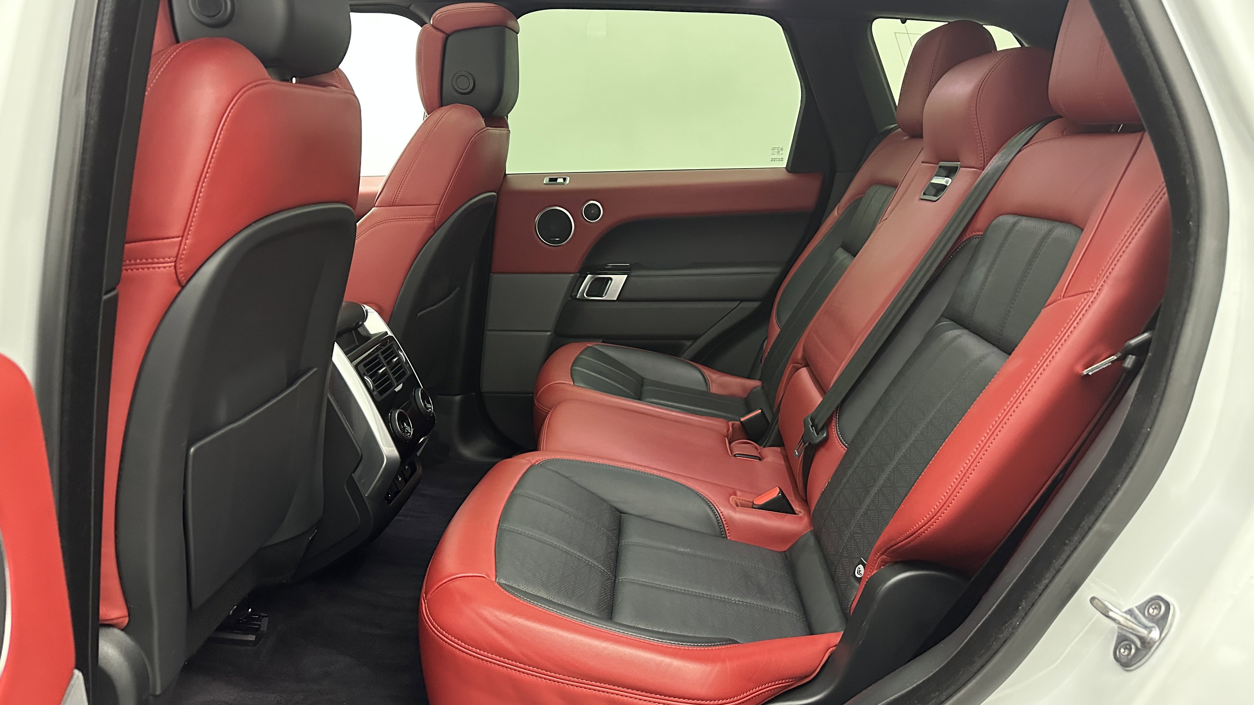 Used 2021 Land Rover Range Rover Sport Autobiography image 31