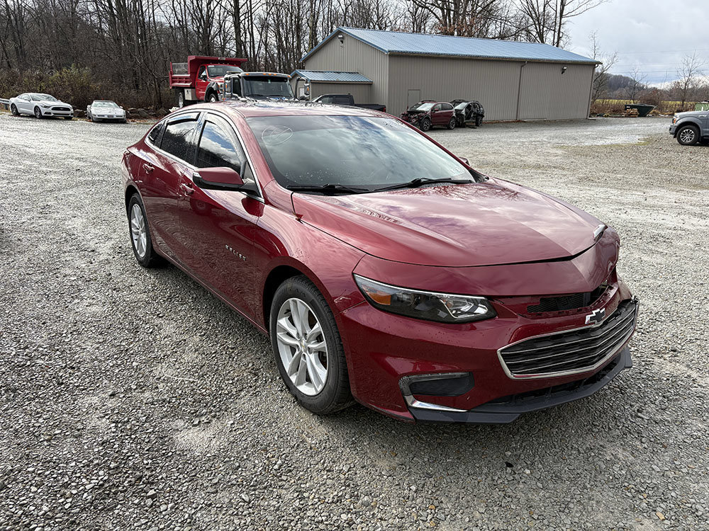 Used 2018 Chevrolet Malibu LT FWD image 4
