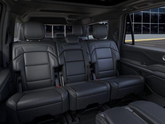 New 2025 Lincoln Navigator L Reserve w/ Jet Appearance Package AWD/4WD image 11