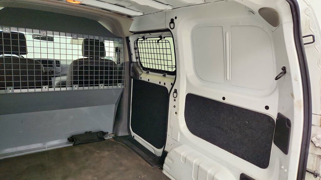 Used 2021 Nissan NV200 SV w/ Sliding Door Glass Package image 22