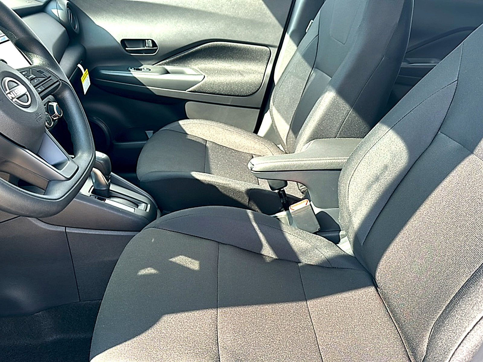 New 2025 Nissan Kicks Play S FWD image 10