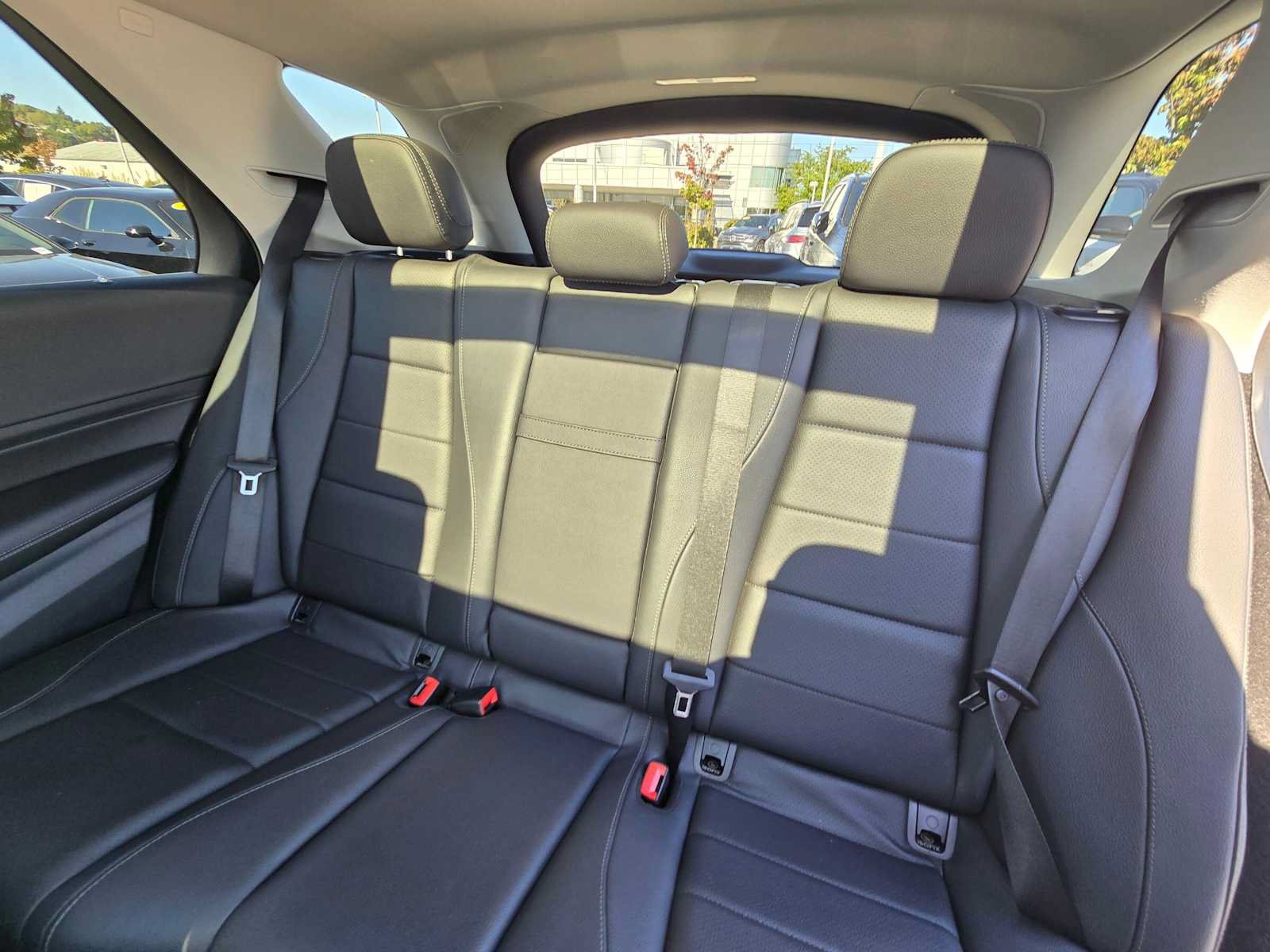 Used 2024 Mercedes-Benz GLE 450 4MATIC image 17